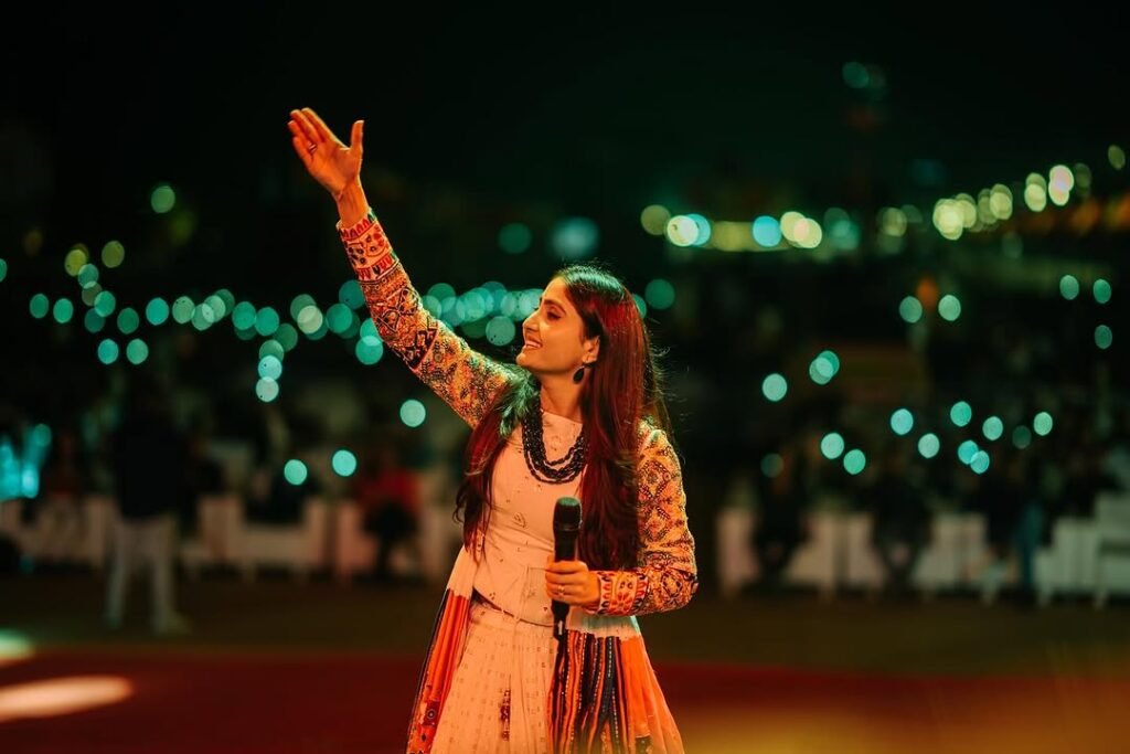 Ahmedabad International Kite Festival geeta ben performance